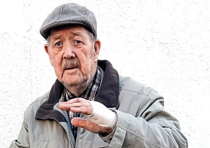 88-летний ветеран защитил девушку от пятерых бандитов 88-летний ветеран защитил девушку от пятерых бандитов